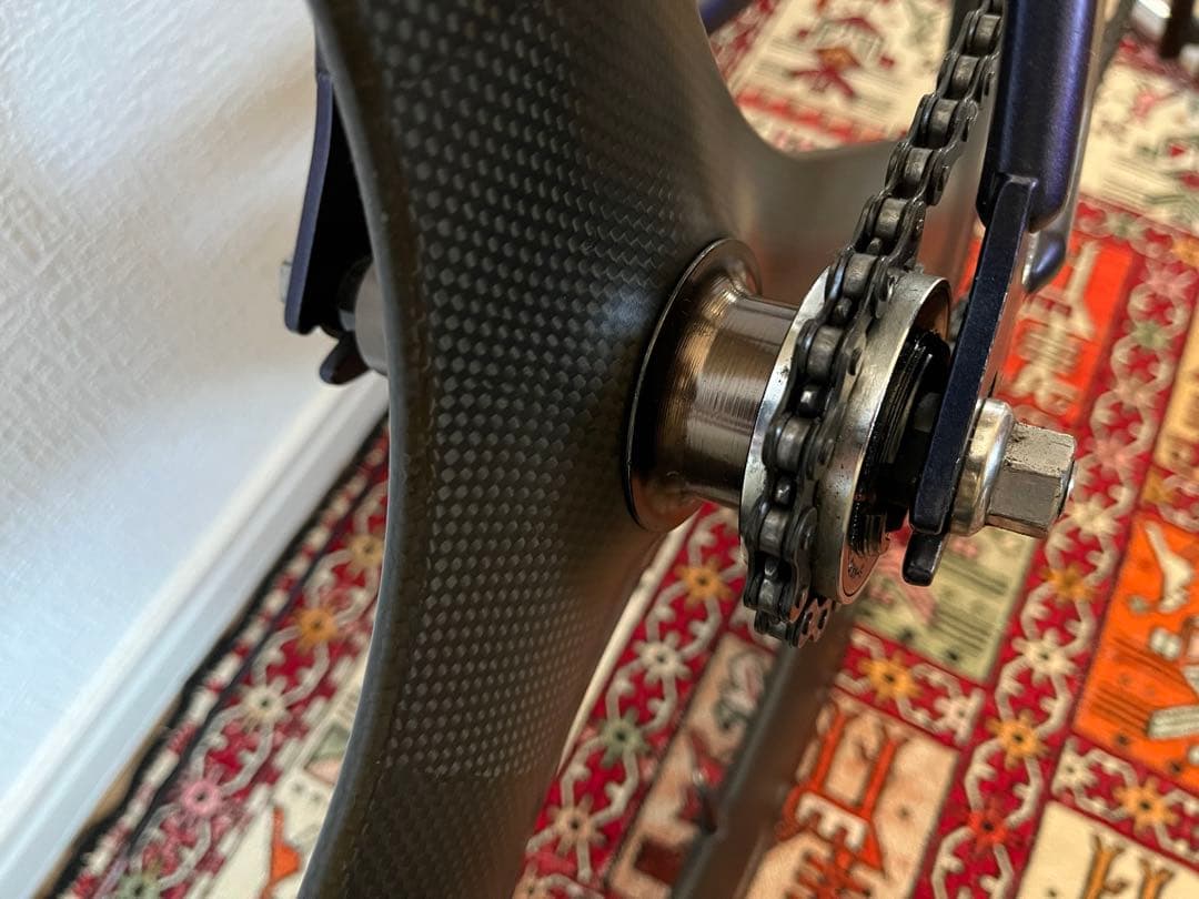 カーボンバトンホイール リア 700c 幅120