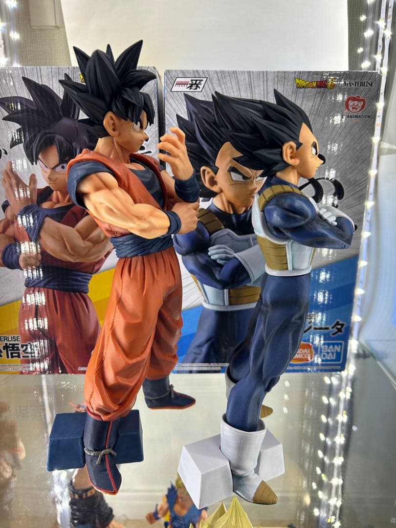 ドラゴンボール　strong chains 一番くじ　悟空　ベジータ　フィギュア