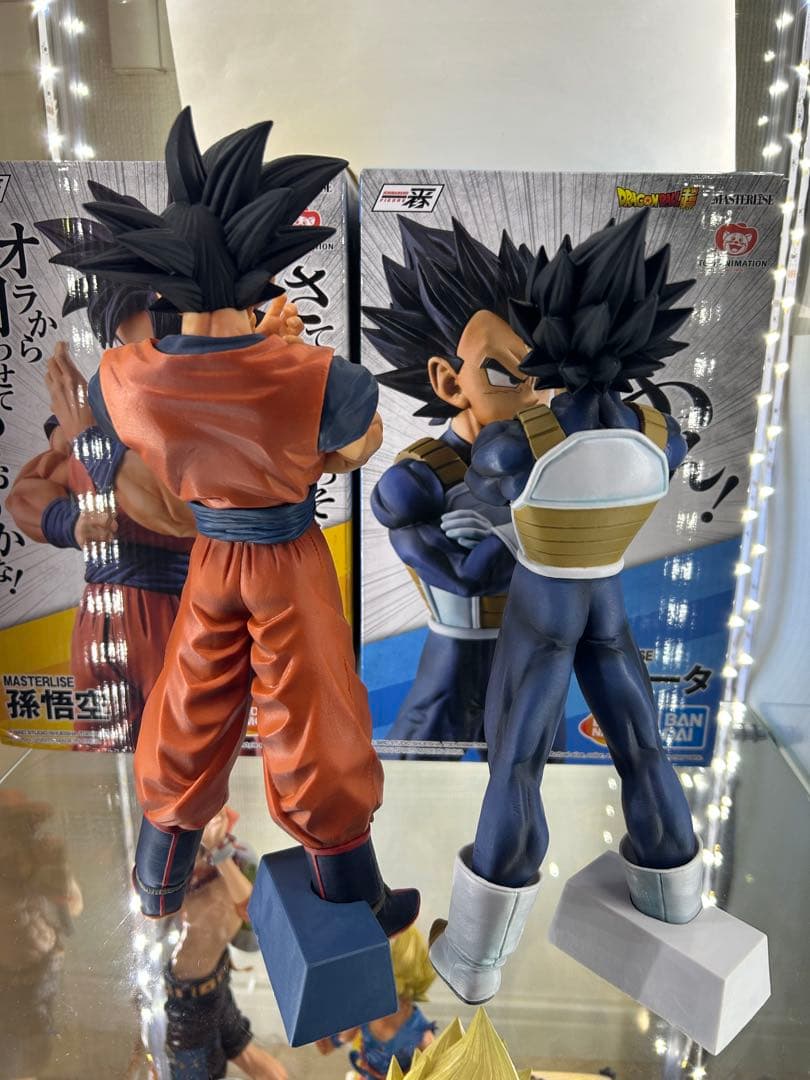 ドラゴンボール　strong chains 一番くじ　悟空　ベジータ　フィギュア