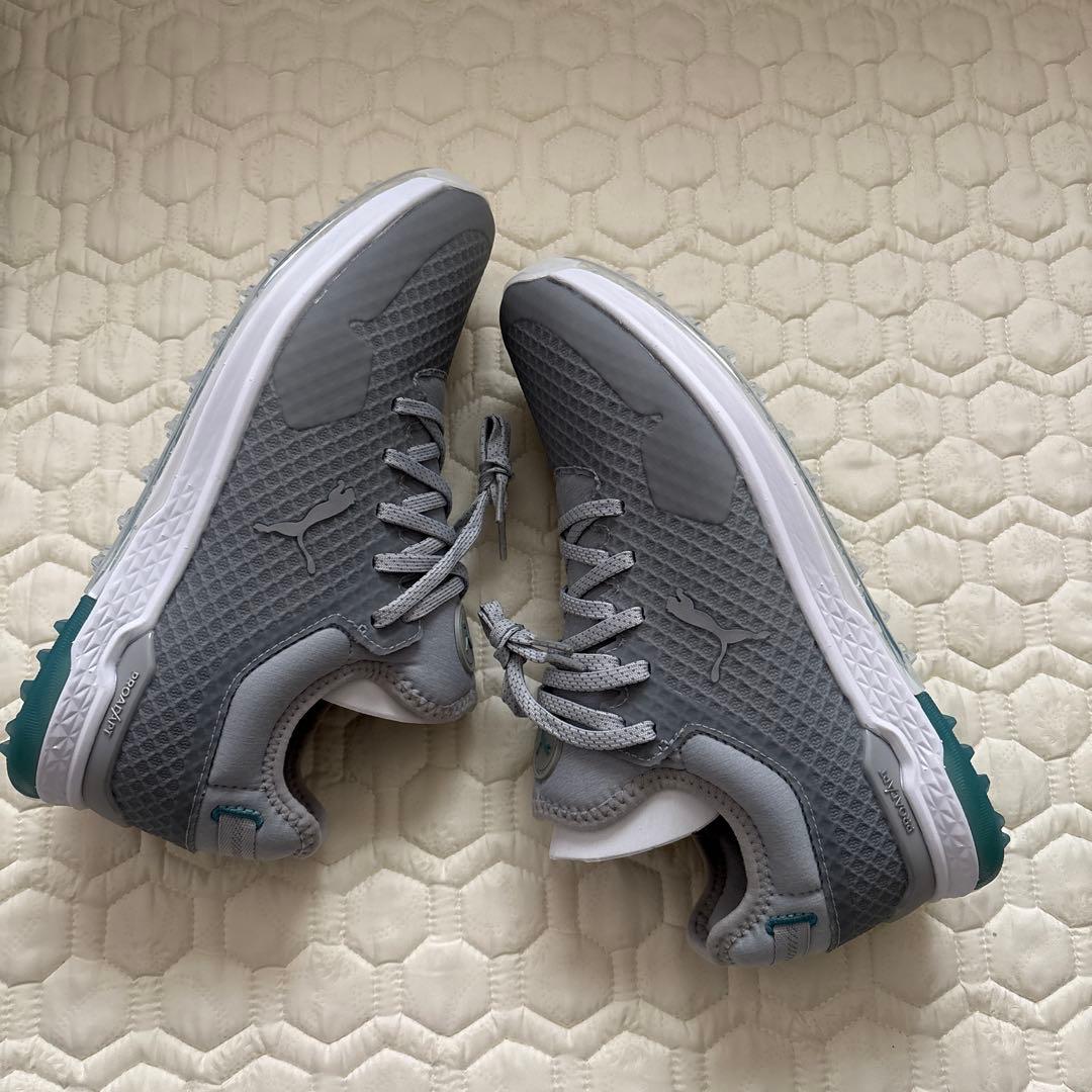 25cm 新品箱付き　プーマゴルフ　レディース　ゴルフシューズ　グレー