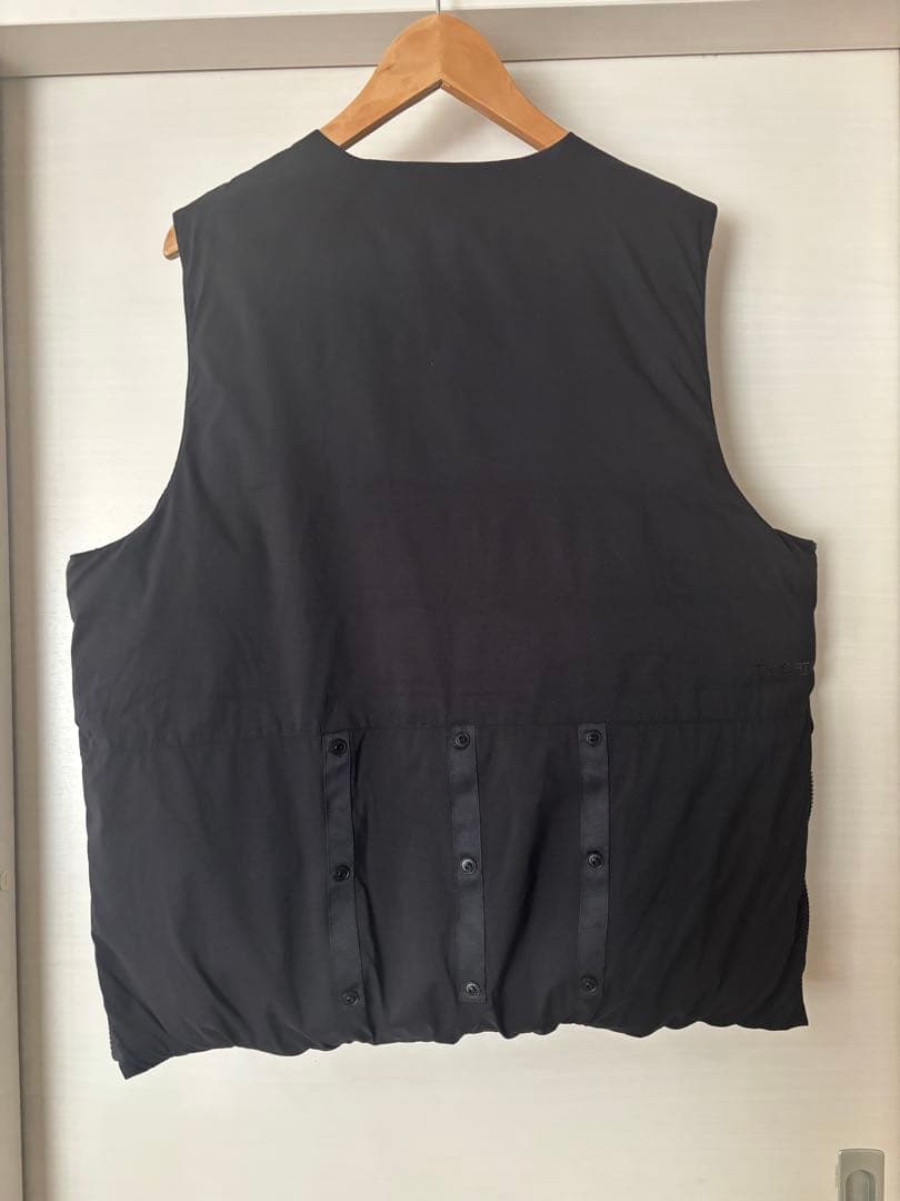 新品　TaylorMade ユナイテッドアローズ　ブラック ベスト　ビームス