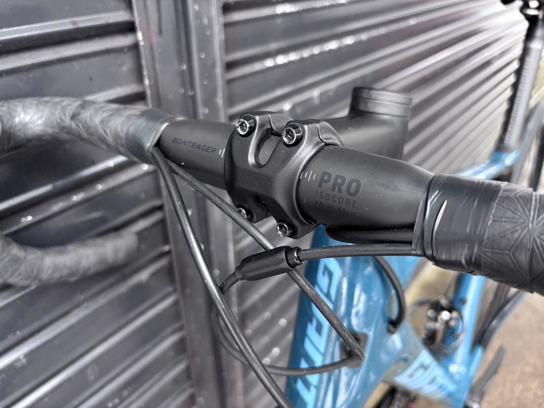 送料込 GIANT Defy Advanced 2 2022 Sサイズ