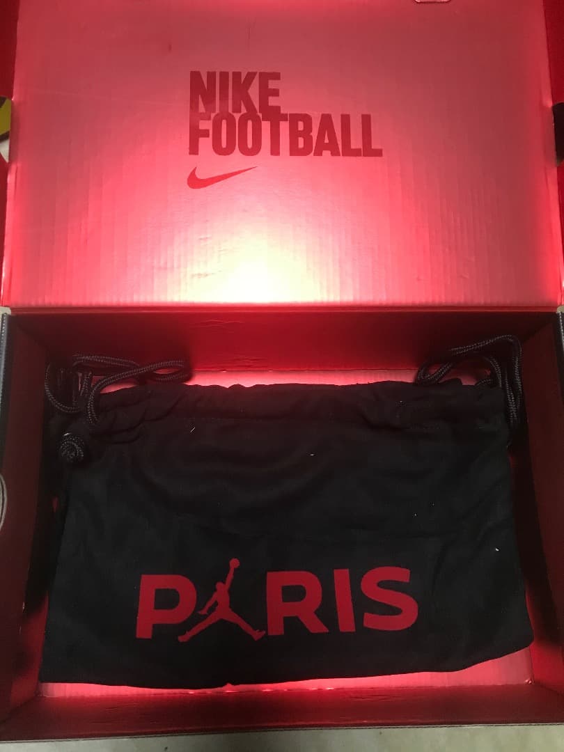 完売品！ナイキファントム VSN エリートDF SE FG