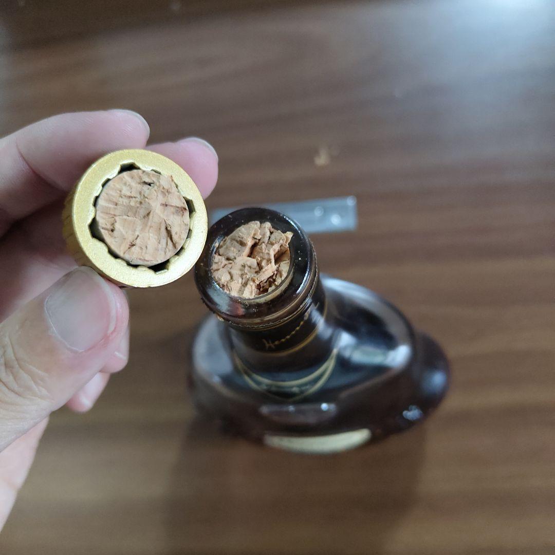 ken　ヘネシー Hennessy ブランデー ヘネシーXO 金キャップ