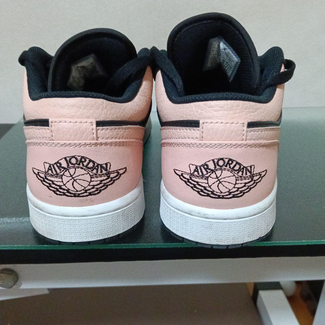 NIKEナイキ　エアジョーダン1 26cm