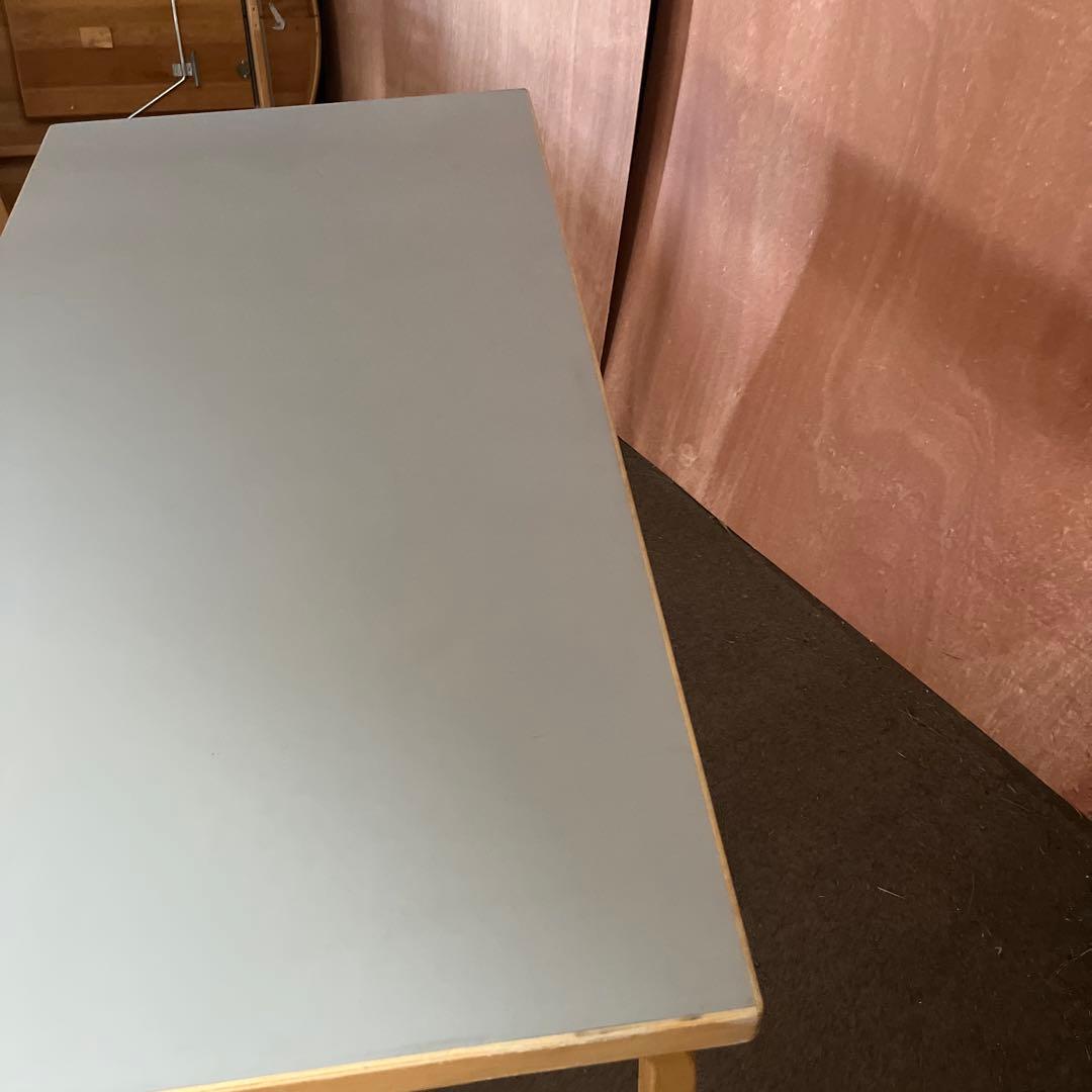 Alvar Aalto. アアルト　テーブル