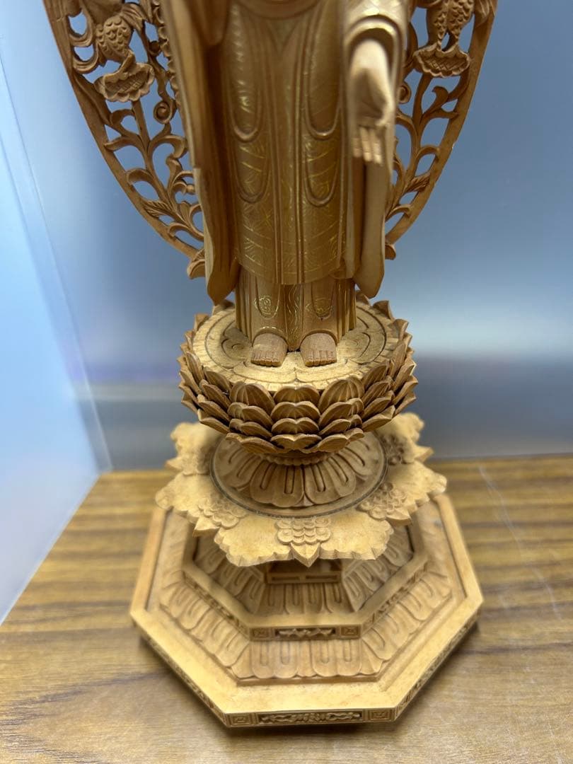 阿弥陀如来立像　木彫り仏像