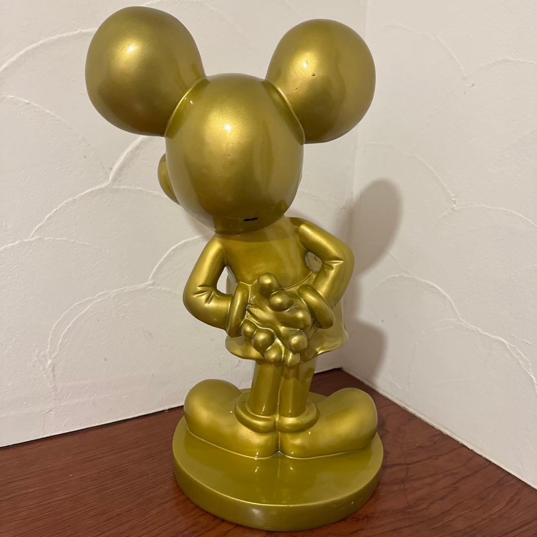 ディズニー ミッキーマウス大型フィギュア　置物限定品シリアルナンバー入りホテル