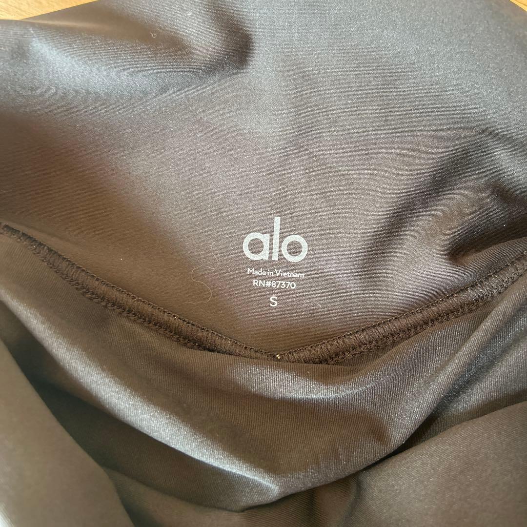 alo YOGA テニスゴルフスカート　ブラックSアメリカサイズ　日本サイズM