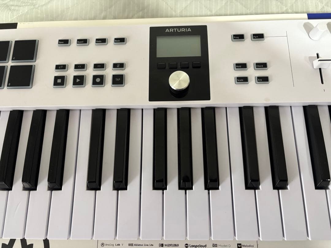 カ*ズ様 KEYLAB ESSENTIAL 61 元箱あり