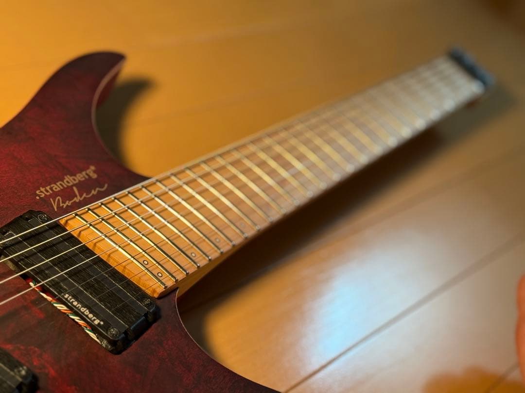 ギター Strandberg J7 Standard Poplar Burl Top