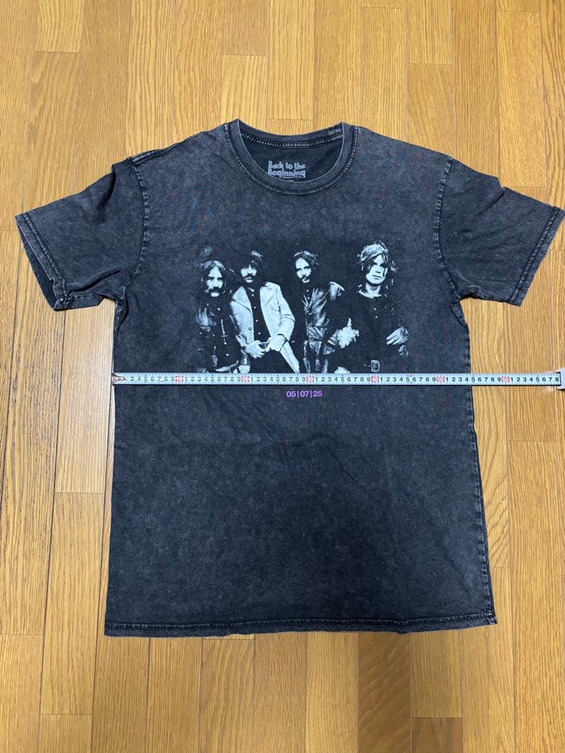 Black Sabbath Back to the beginning Tシャツ