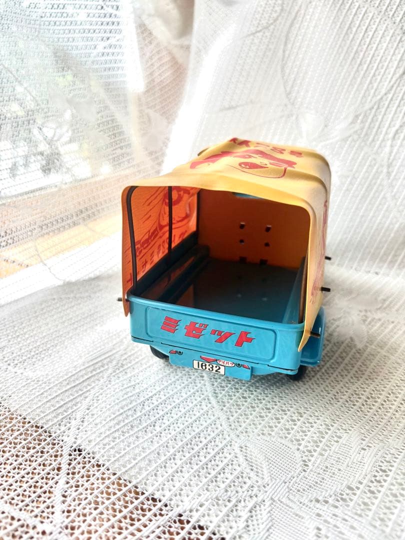 鉄人28号ミゼット復刻版　300個限定　箱付き　美品　全長約20cm