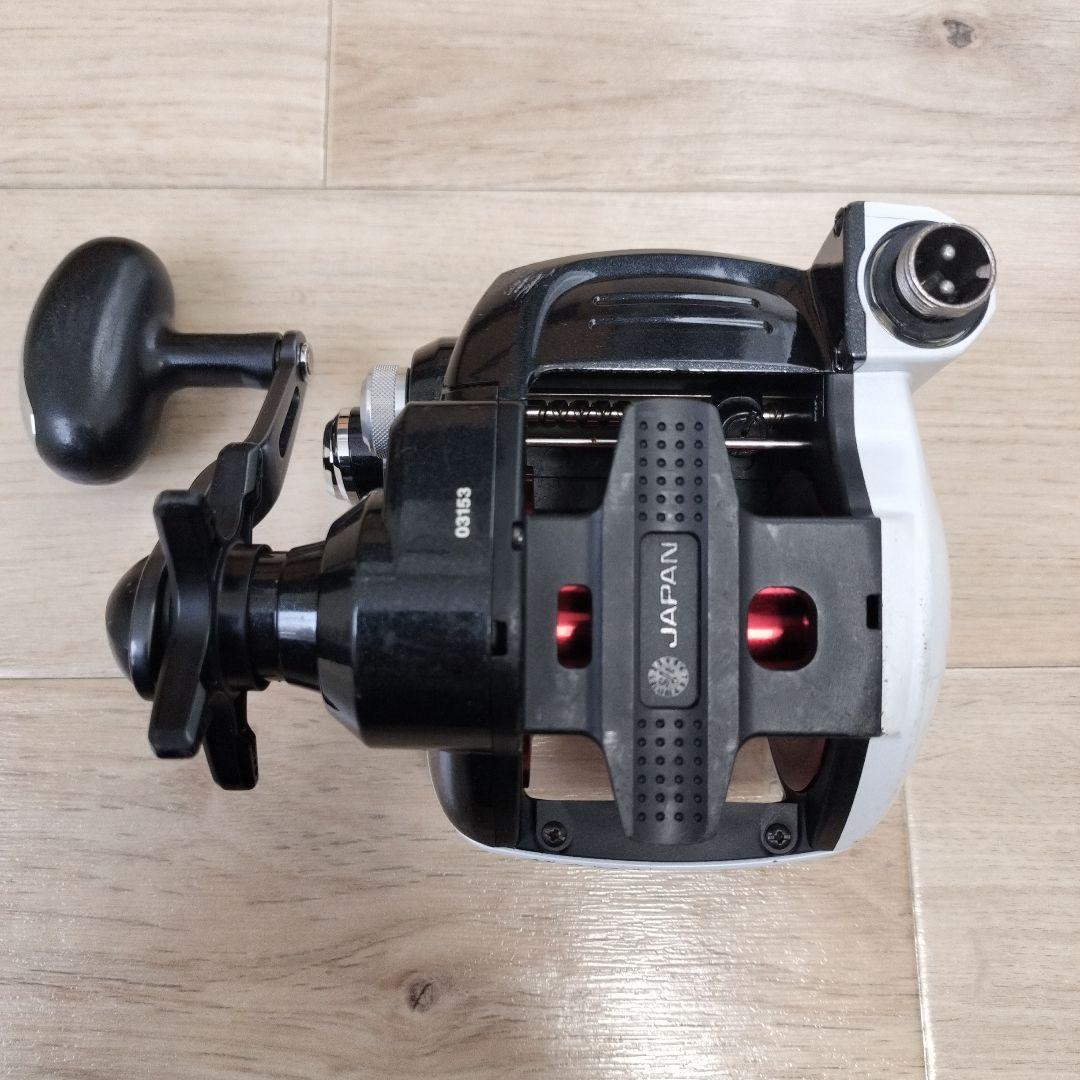 シマノプレイズ3000　電動リールSHIMANO