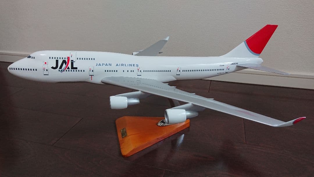 貴重品！日本航空機 JALジャル BOEING 747-400 1/100模型