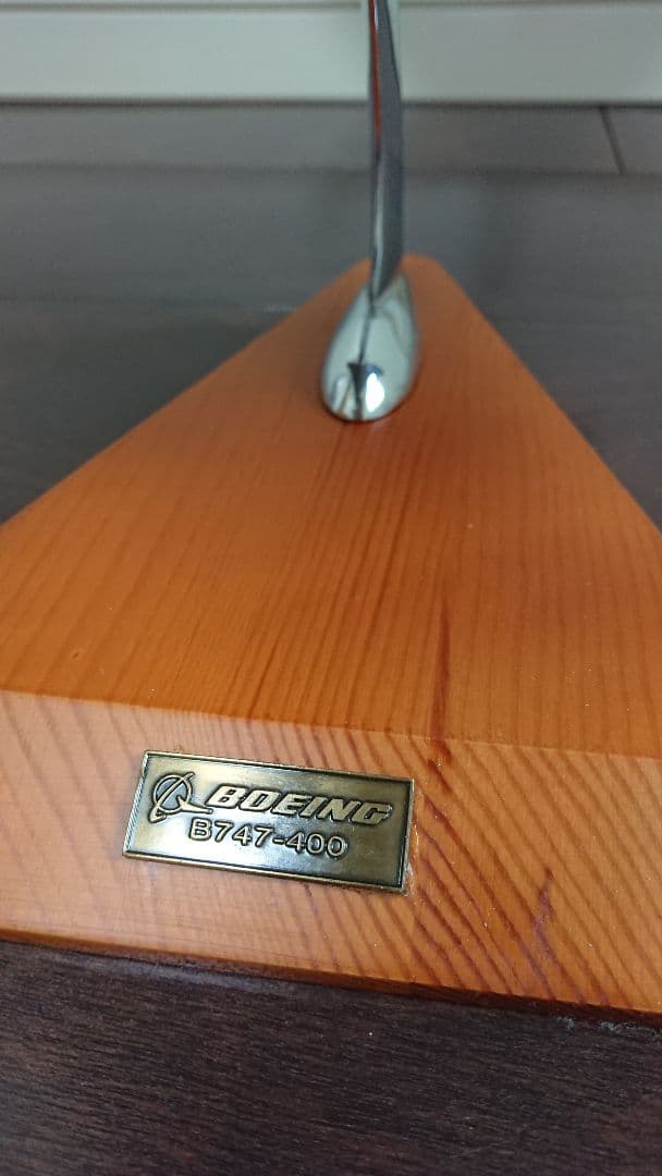 貴重品！日本航空機 JALジャル BOEING 747-400 1/100模型