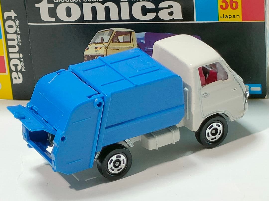 黒箱トミカ 36　いすゞエルフ清掃車　美品　日本製　デッドストック