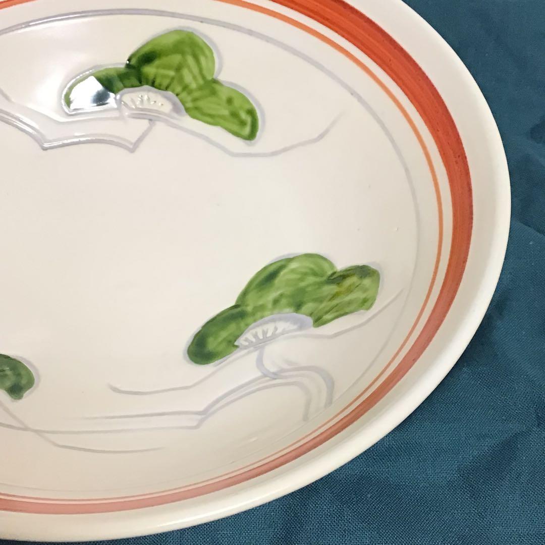 【人間国宝】佐伯守美 掻落し赤絵松文鉢 共箱付 益子焼　茶碗 陶器製