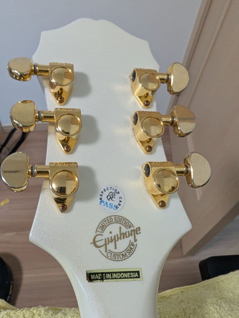 ギター Epiphone Emperor SwingStar e /pw