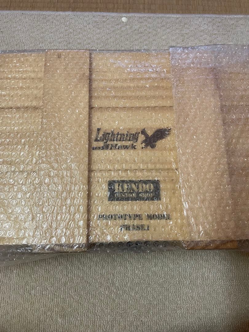 ライトニングホーク lightning hawk