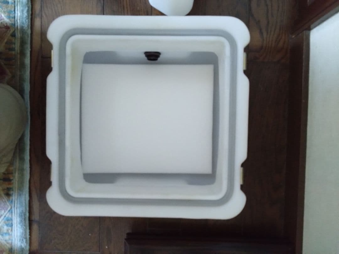 米海軍放出品 ハードケース防水防塵 REUSABLE CONTAINER 白