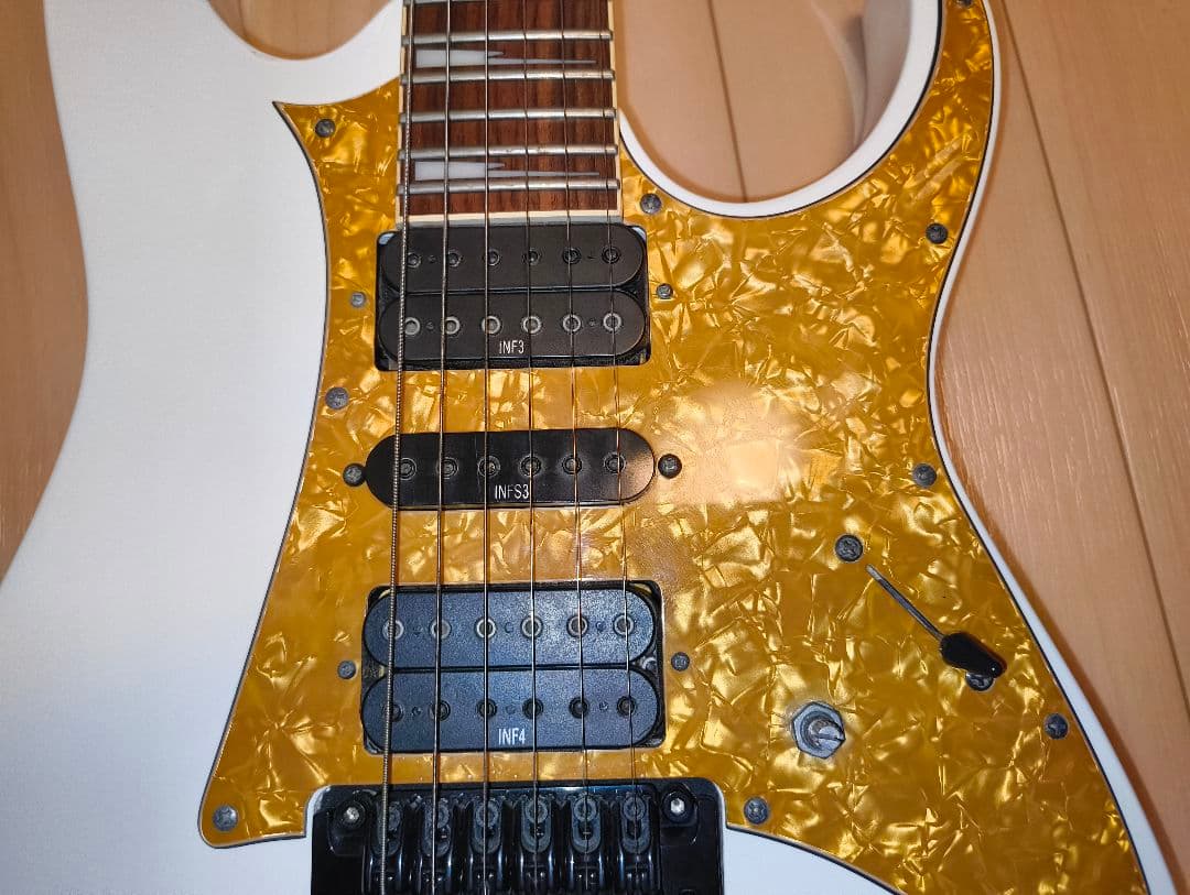 IBANEZ RG350DX (WH) ソフトケース付き