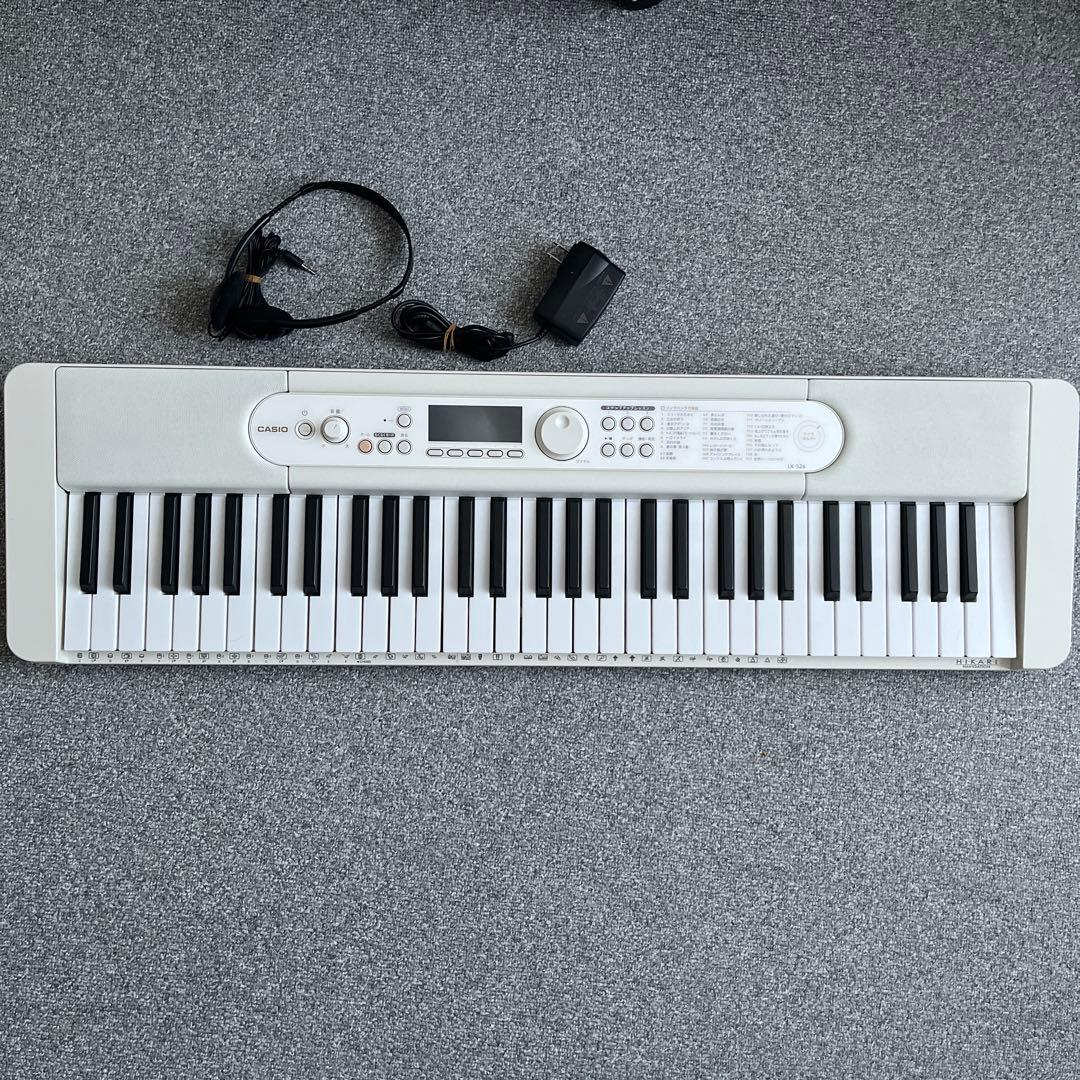 カシオ電子ピアノ　LK-526