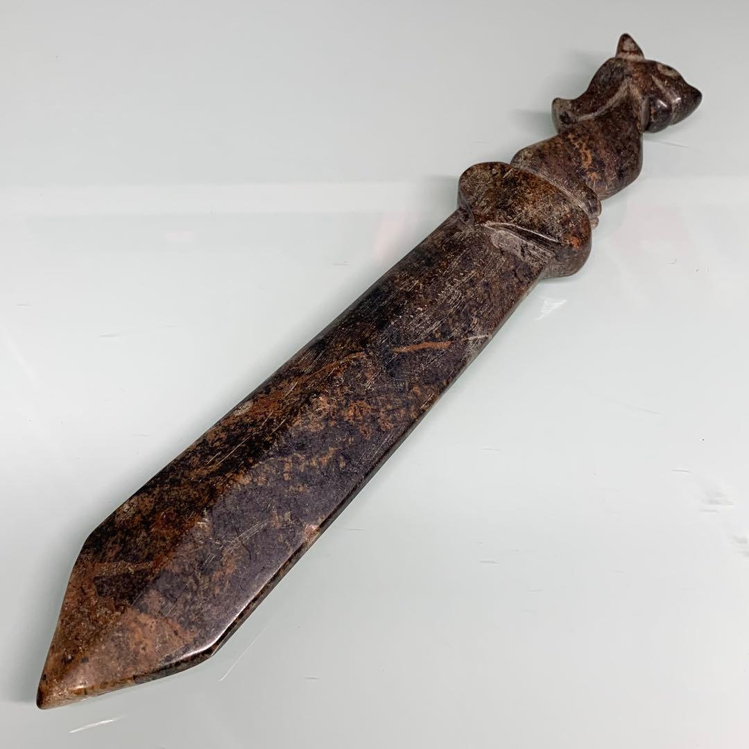 神獣神刀のトーテム 宇宙パワー 不思議の石鉄隕石　アンティーク　彫刻縁起物