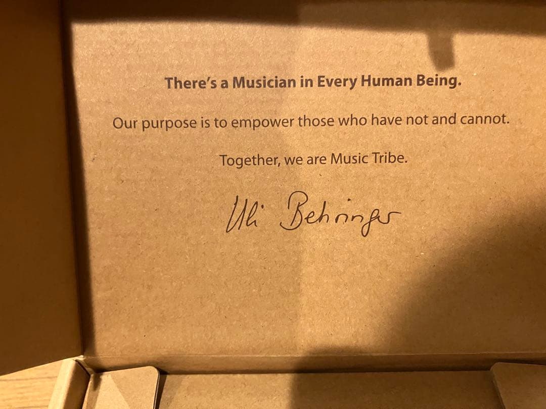 BEHRINGER ( ベリンガー )CENTAUR OVERDRIVE美品