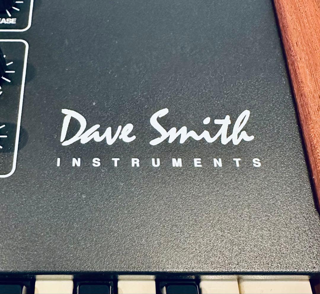Dave Smith Instruments PROPHET REV2 8ボイス
