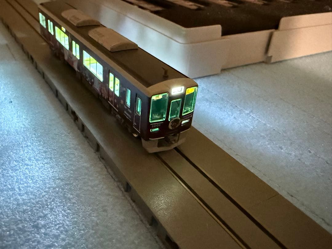 阪急電車 1300系 宝塚線 トムとジェリー号 8両編成セット 動力付　室内灯付