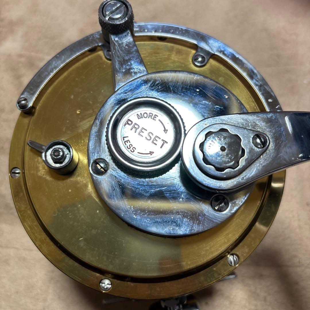 ヘビー級泳がせ&トローリングにも！ ペンインターナショナルII 80TW