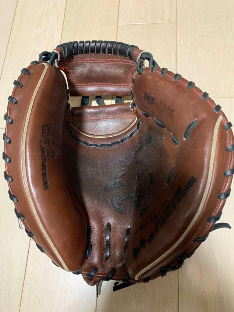 【美品】ハタケヤマ HATAKEYAMA 一般硬式 キャッチャーミット