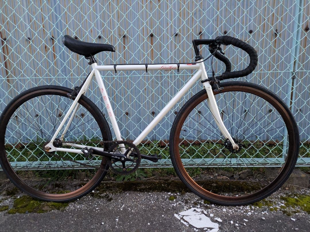 Fuji Feather シングルスピード ピストバイク