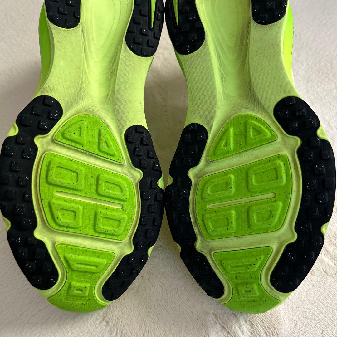 NIKE ナイキボメロ18