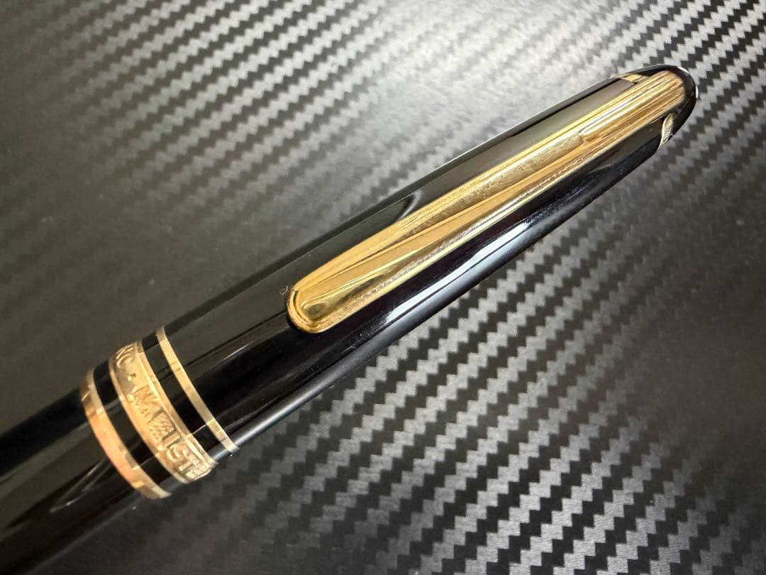 未使用に近い モンブラン マイスターシュテュック 164 ボールペン ブラック