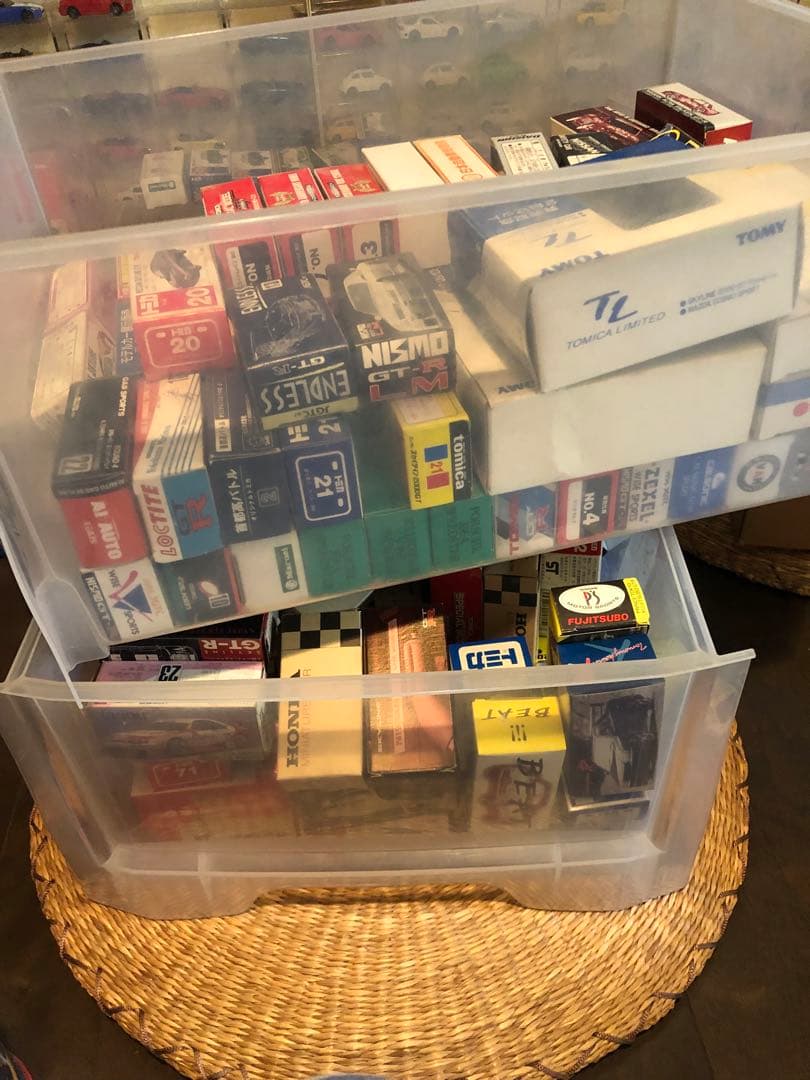 トミカ　ペンズオイル　GTR  R34