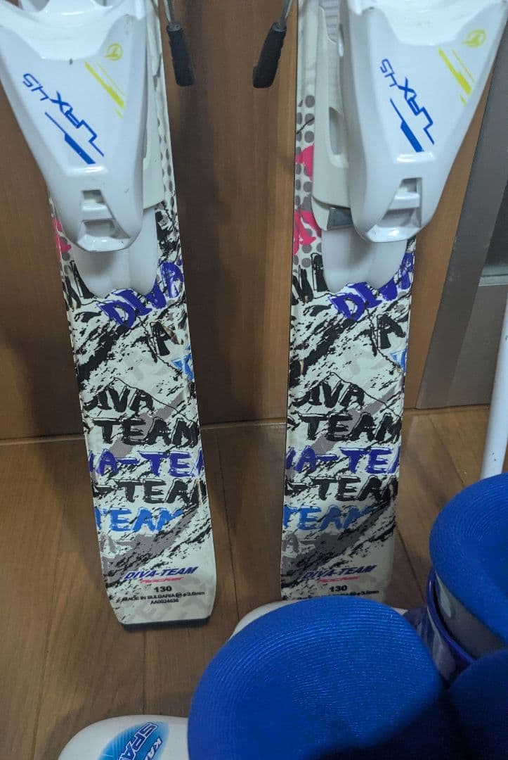 ジュニアスキーセット　板130センチ　ブーツ24センチ