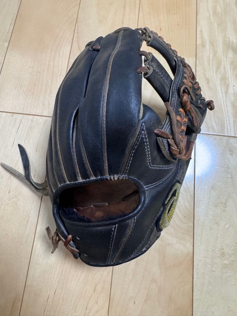 硬式用グローブ 黒