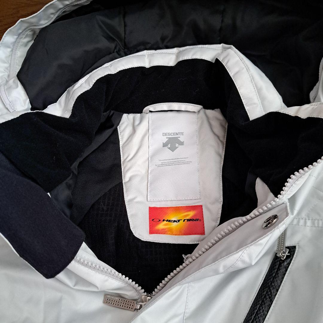 DESCENTEスキー&スノーボードウェア　レディースＬ