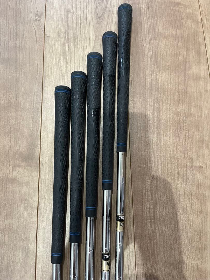 Titleist T200 アイアン5本セット　DG S200