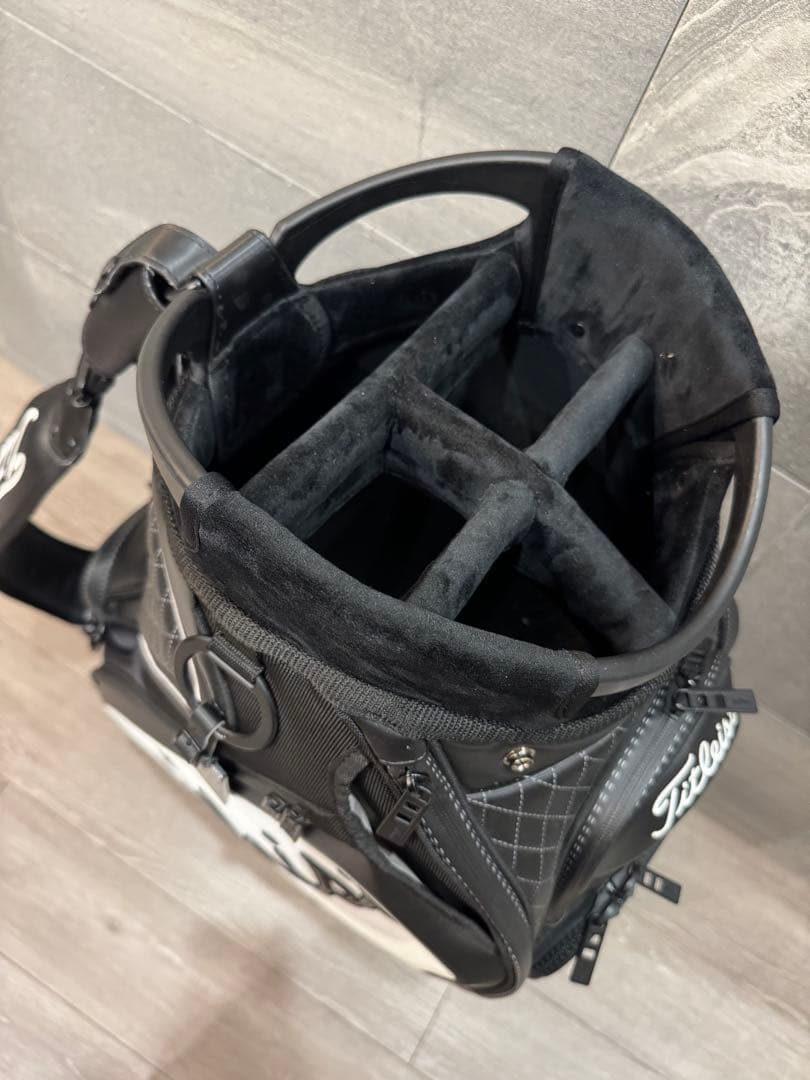 Titleist キャディバッグ 黒白