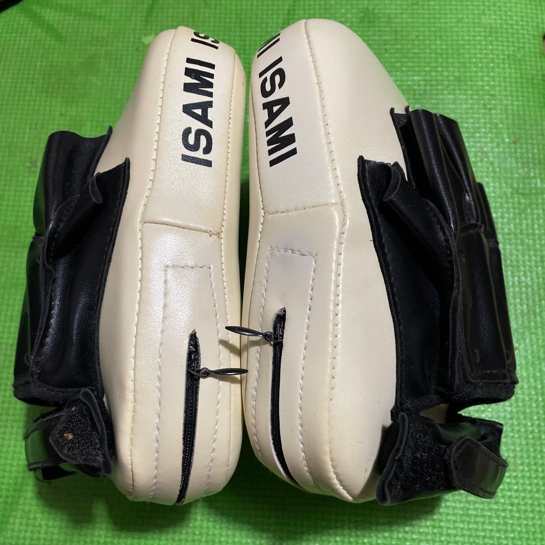 最終価格　windy本革キックミットL、イサミパンチングミット