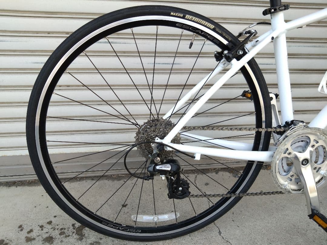 ジャイアント　GIANT　エスケープR３　Escape　R３　神奈川　引取限定