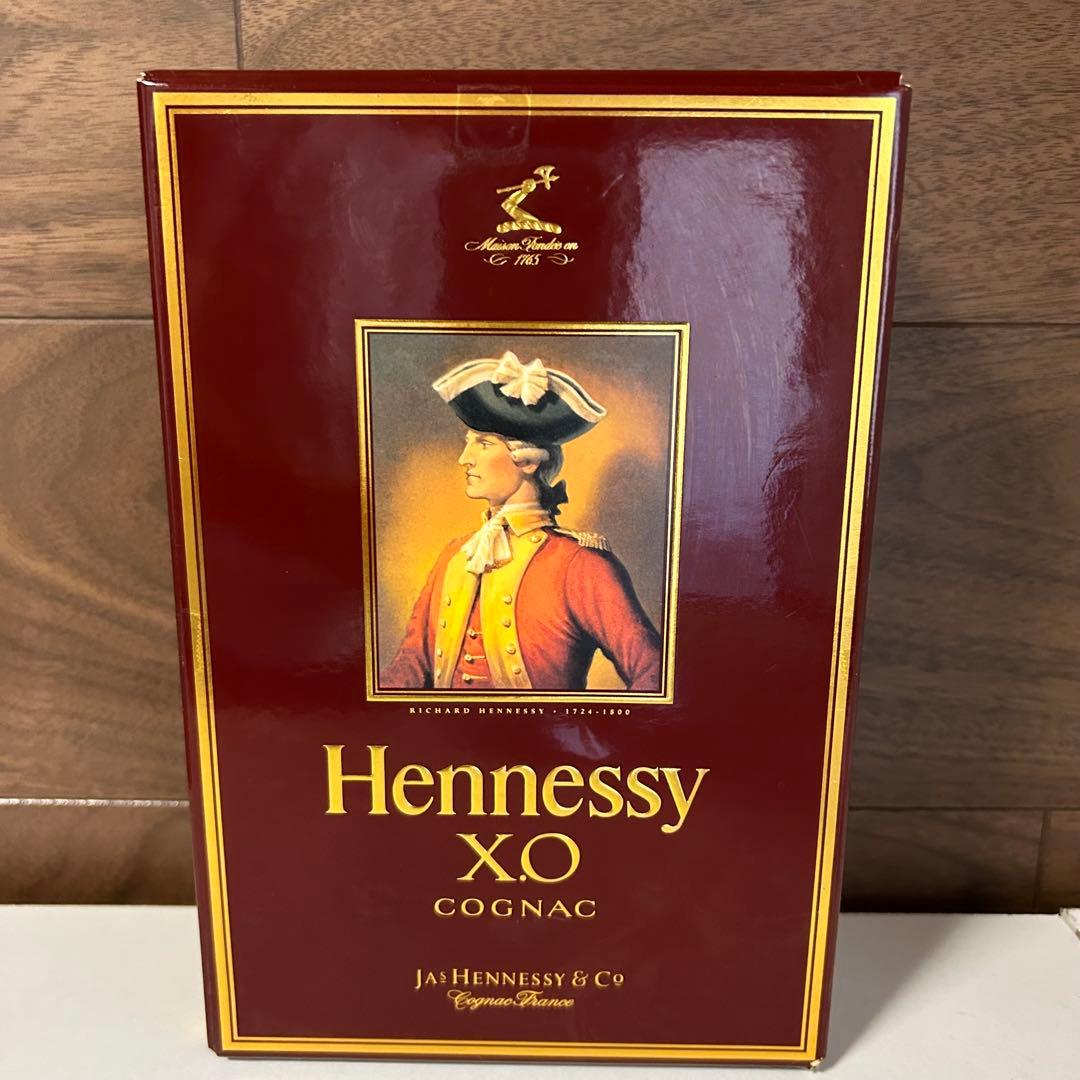 【未開封】Hennessy XO コニャック 700ml 金キャップ（箱付き）