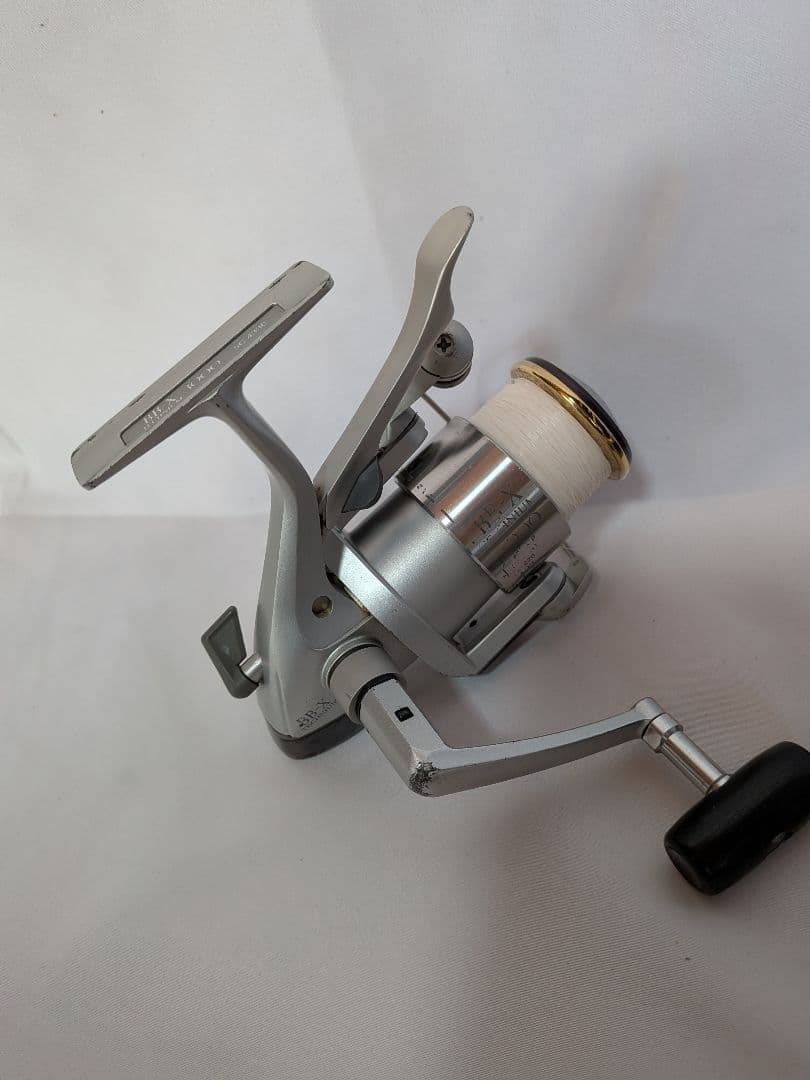 初代BBX―TECHNIUM3000スピニングレバーブレーキリール