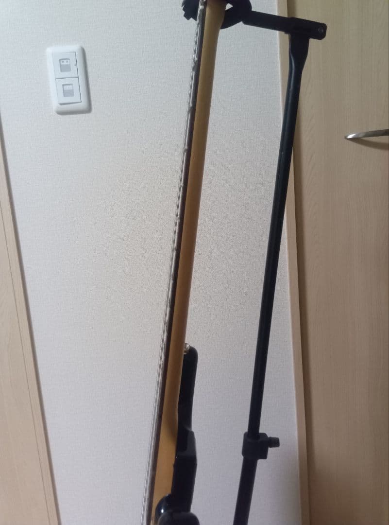 『再値下げ』Precision Bass ゴールドカラーピックガード