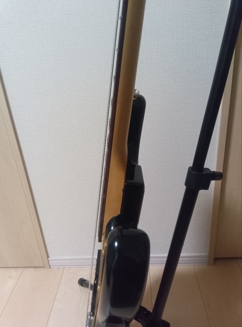 『再値下げ』Precision Bass ゴールドカラーピックガード