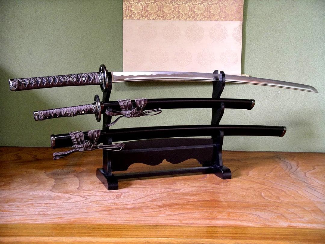 関の美術刀剣 新選組 三番隊組長 斉藤一 丸十鍔 鬼神丸国重 大刀 小刀 模造刀