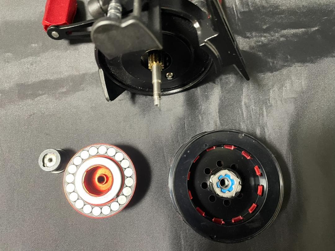 筏 カセ リール右巻き ドラグ付き チョイ出し付き 　マグネットブレーキ付き